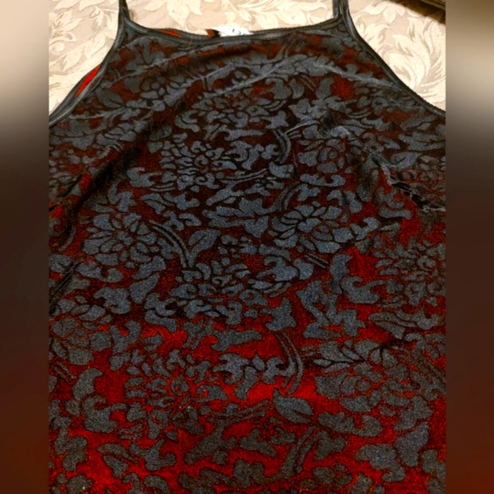 🐈‍⬛🎀🐈‍⬛ Sultry Gothic Bebe Black Floral Velvet & Crimson Scarlet Red Top - LJ - Picture 5 of 12